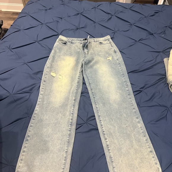 Shape Acid Wash Denim Set – Crop Top & Flare Jeans - Picture 5 of 8